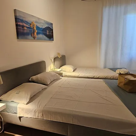 Blife Salinya Private House *
