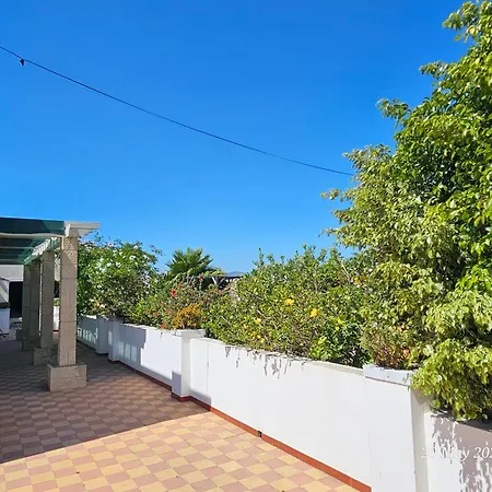 Blife Salinya Private House Дом отдыха Ольян